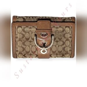 Coach Vintage Distressed Buckle Triple Fold Wallet Y2K Grunge Beat Up Aesthetic